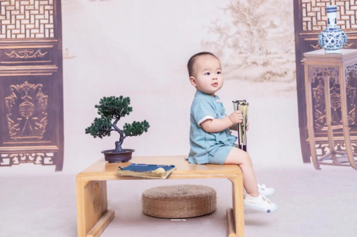 海盐宝宝反复发烧呕吐